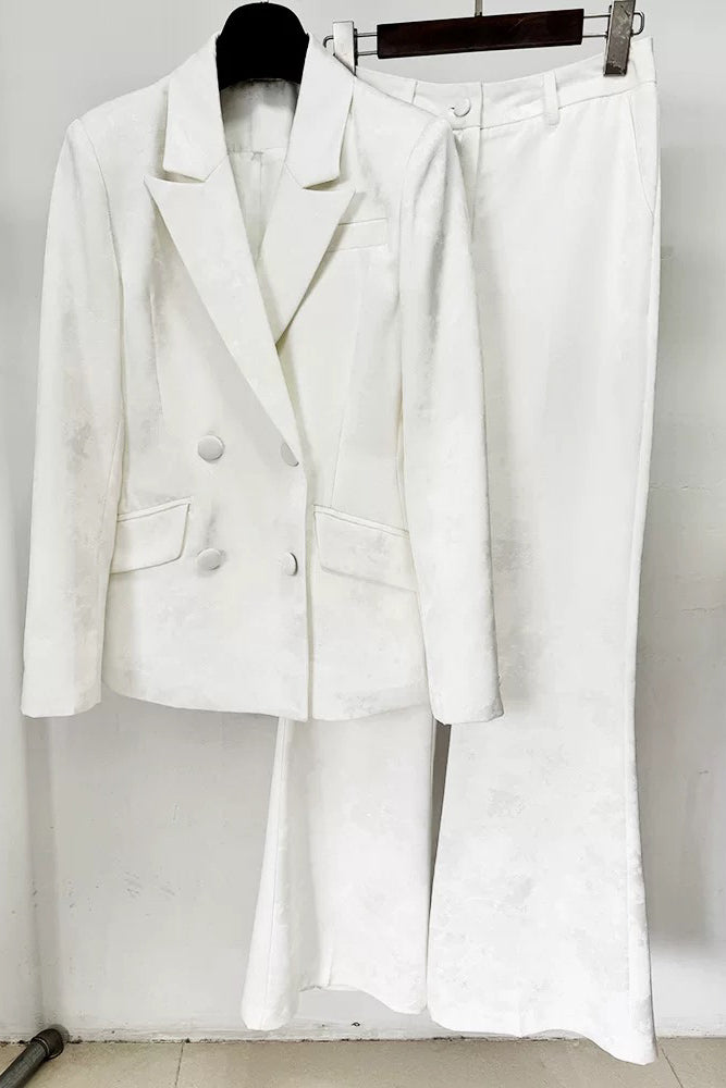 Traje de dos piezas
